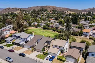 5842 Cape Horn Dr, Agoura Hills, CA 91301 - Photo 9
