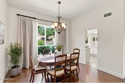 18935 Granada Circle, Porter Ranch, CA 91326 - Photo 5