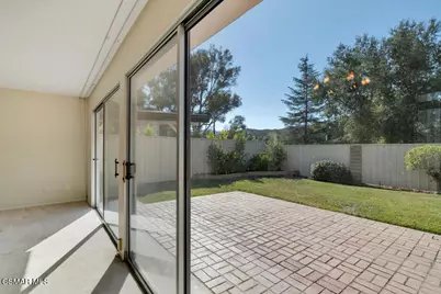 1609 E Brentford Avenue, Westlake Village, CA 91361 - Photo 9
