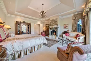 240 W Stafford Rd, Thousand Oaks, CA 91361 - Photo 19