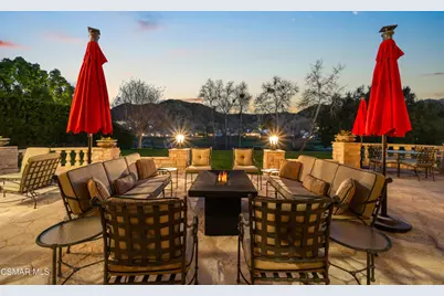 240 W Stafford Road, Thousand Oaks, CA 91361 - Photo 7