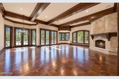 240 W Stafford Road, Thousand Oaks, CA 91361 - Photo 17