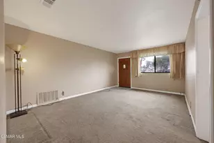981 Evergreen Ln, Port Hueneme, CA 93041 - Photo 5