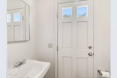60 Taxco Court, Simi Valley, CA 93065 - Photo 17
