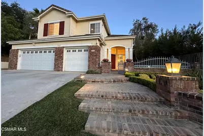 3506 Sweet Clover Street, Thousand Oaks, CA 91362 - Photo 3