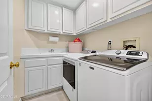 3506 Sweet Clover St, Thousand Oaks, CA 91362 - Photo 37