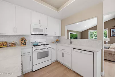 6547 Pinion Street, Oak Park, CA 91377 - Photo 11