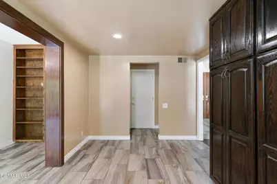 2624 Velarde Drive, Thousand Oaks, CA 91360 - Photo 11