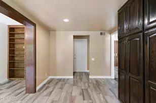 2624 Velarde Dr, Thousand Oaks, CA 91360 - Photo 11