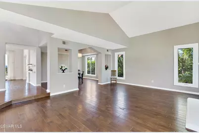 1752 Misty Creek Road, Westlake Village, CA 91362 - Photo 9