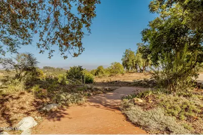 8000 Balcom Canyon Road, Somis, CA 93066 - Photo 11