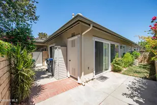 2040 Freesia Ave, Simi Valley, CA 93063 - Photo 19