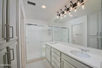2040 Freesia Avenue, Simi Valley, CA 93063 - Photo 23