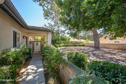 2040 Freesia Avenue, Simi Valley, CA 93063 - Photo 3