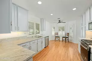 2040 Freesia Ave, Simi Valley, CA 93063 - Photo 15
