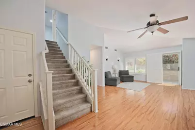 2040 Freesia Avenue, Simi Valley, CA 93063 - Photo 9