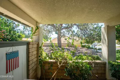 2040 Freesia Avenue, Simi Valley, CA 93063 - Photo 25