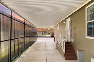 104 Begonia Pl, Ventura, CA 93004 - Photo 21