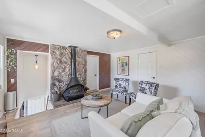 1268 Black Canyon Road, Simi Valley, CA 93063 - Photo 11