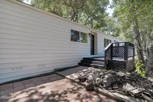 76 Little John Ln, Westlake Village, CA 91361 - Photo 25