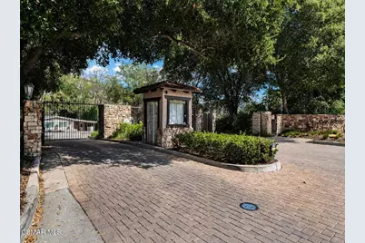 76 Little John Lane, Westlake Village, CA 91361 - Photo 33