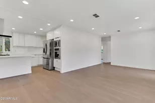 76 Little John Ln, Westlake Village, CA 91361 - Photo 13