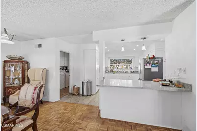 6727 Shoup Avenue, West Hills, CA 91307 - Photo 5