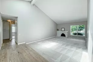 360 N Greenmeadow Ave, Newbury Park, CA 91320 - Photo 9
