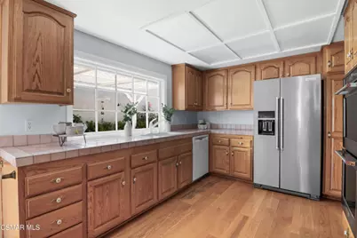 2378 Leeward Circle, Westlake Village, CA 91361 - Photo 21