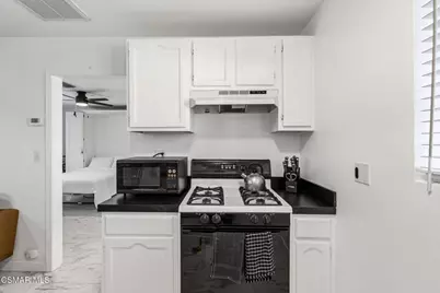 1484 N Rose Street, Burbank, CA 91505 - Photo 9