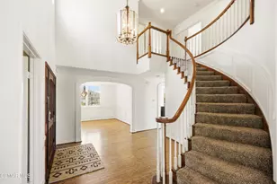 5180 Lafitte Dr, Oak Park, CA 91377 - Photo 11