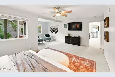 1616 Valecroft Avenue, Westlake Village, CA 91361 - Photo 25