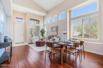2609 Capella Way, Thousand Oaks, CA 91362 - Photo 9
