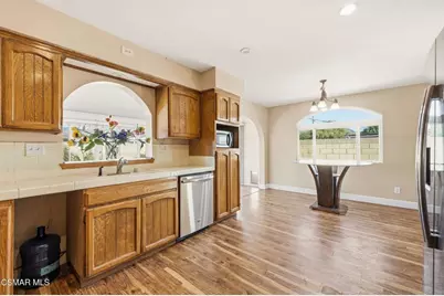 6271 Marsha Avenue, Simi Valley, CA 93063 - Photo 3