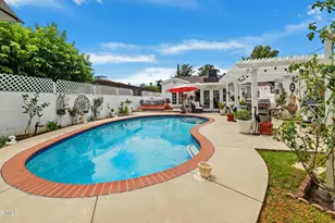 6654 Murietta Ave, Van Nuys, CA 91405 - Photo 25