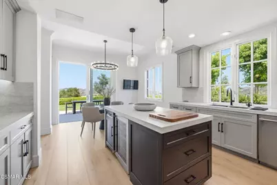 2342 Heatherbank Court, Thousand Oaks, CA 91361 - Photo 9