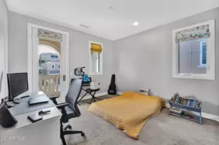 20511 Lantana Ct, Porter Ranch, CA 91326 - Photo 17