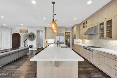 20511 Lantana Court, Porter Ranch, CA 91326 - Photo 9