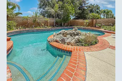 2990 Klamath Avenue, Simi Valley, CA 93063 - Photo 47