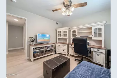 2990 Klamath Avenue, Simi Valley, CA 93063 - Photo 19