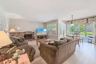 2990 Klamath Ave, Simi Valley, CA 93063 - Photo 9
