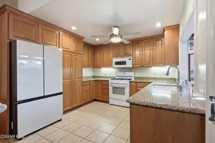 1044 Twinfoot Ct, Westlake Village, CA 91361 - Photo 11