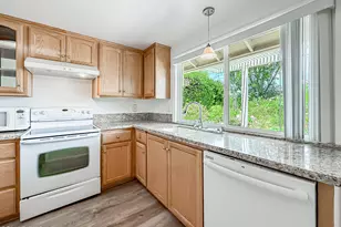 29249 Hillrise Dr, Agoura Hills, CA 91301 - Photo 19