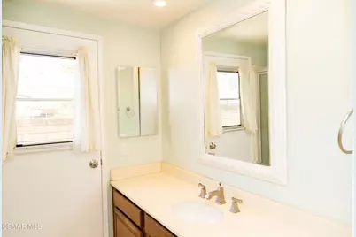 3975 Southhampton Road, Moorpark, CA 93021 - Photo 17