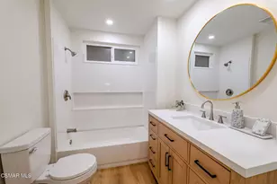 8018 Winnetka Ave, Winnetka, CA 91306 - Photo 27