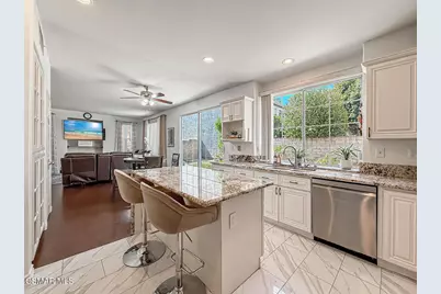 2710 Titania Place, Simi Valley, CA 93063 - Photo 19