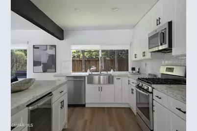 2920 Salmon River Circle, Westlake Village, CA 91362 - Photo 5