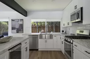 2920 Salmon River Cir, Westlake Village, CA 91362 - Photo 5