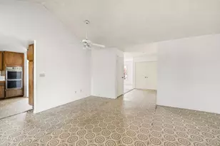 303 Venus St, Thousand Oaks, CA 91360 - Photo 9