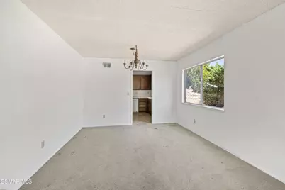 303 Venus Street, Thousand Oaks, CA 91360 - Photo 7